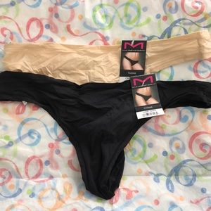 Maidenform thongs